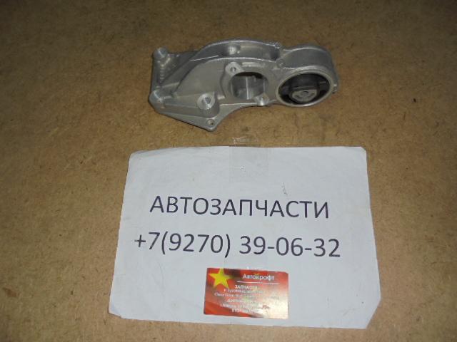Опора двигателя нижняя правая АКПП Dong Feng H30 Cross 