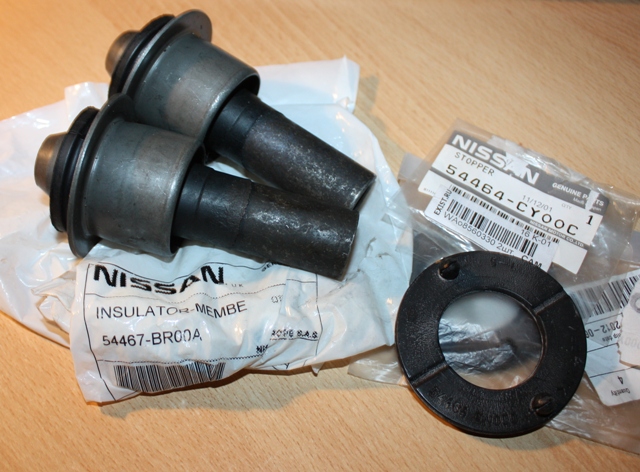 Сайлентблок подрамника задний Nissan Qashqai