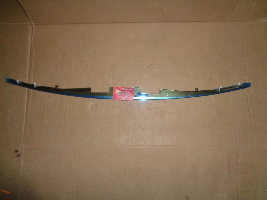 Молдинг крышки багажника Geely GC6